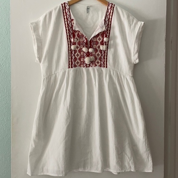 Zara White Peasant Embroidered Lightweight Gauzy Mini Dress Pom Poms& pockets M - Picture 2 of 10